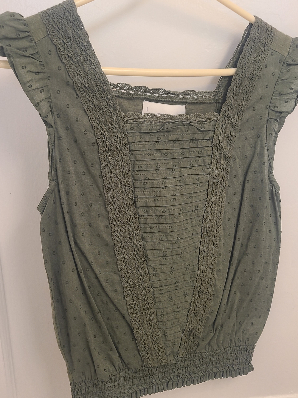 Lucky Brand Eyelet Lace Trim Sleeveless Top